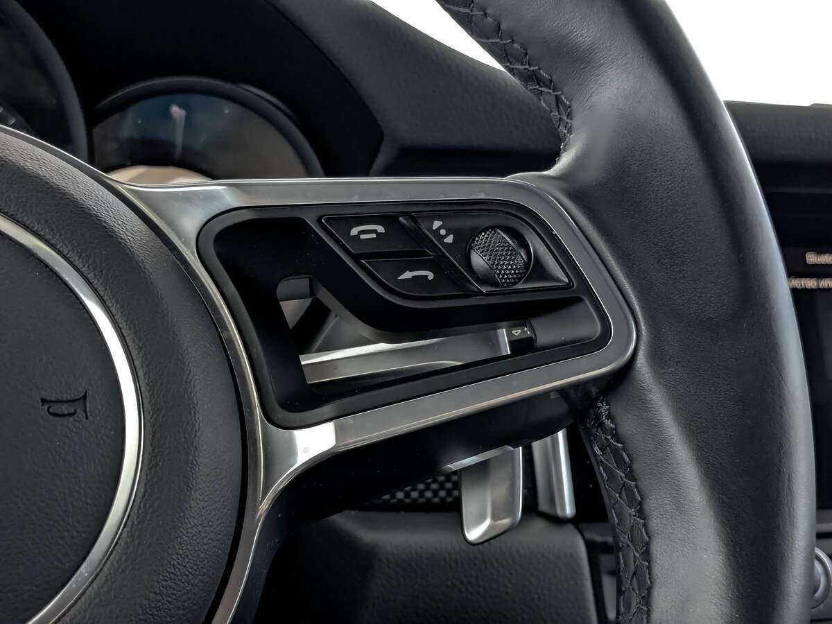 Купить Porsche Macan с пробегом. Фото: #22