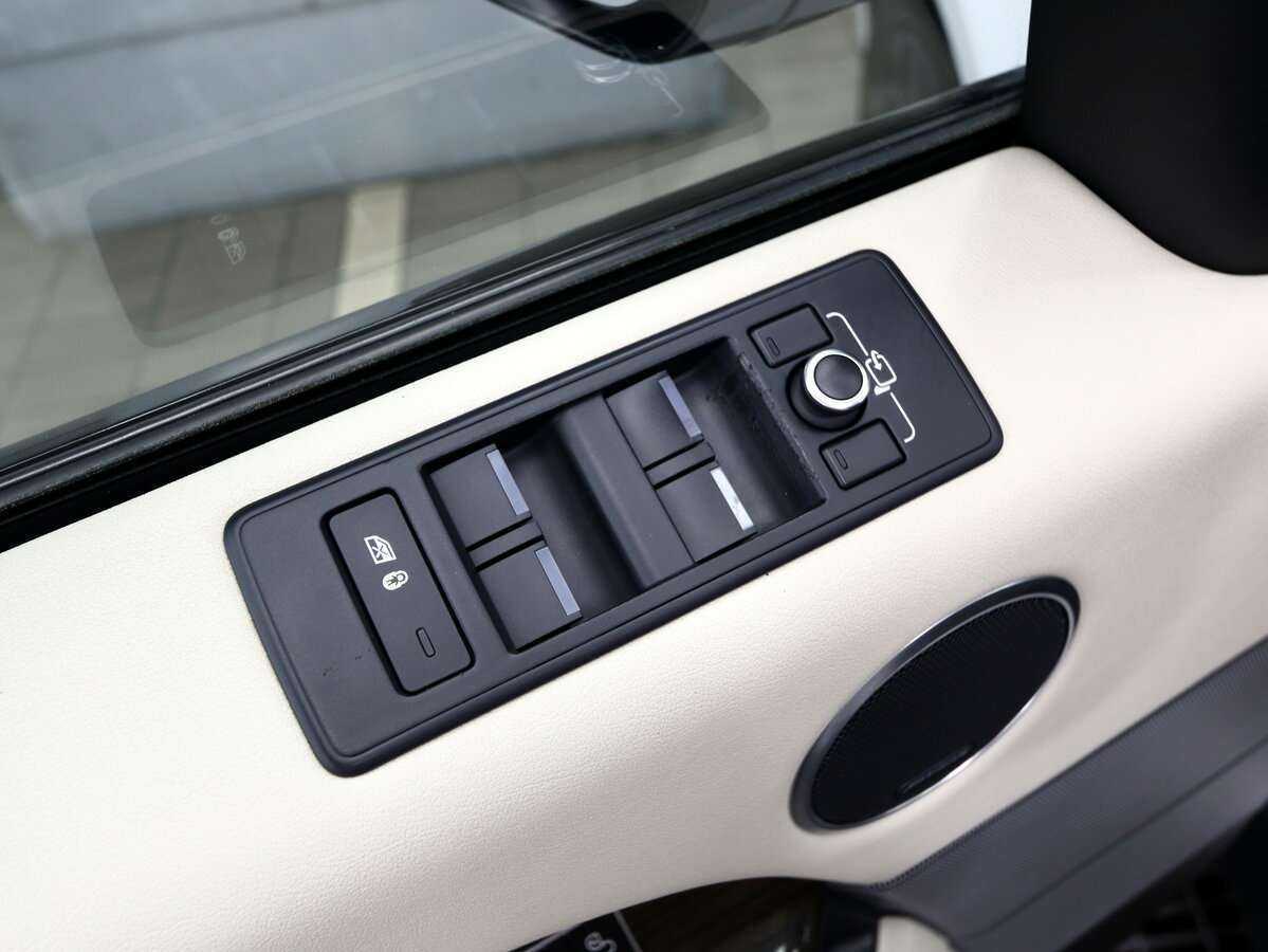Купить Land Rover Range Rover Sport с пробегом. Фото: #6