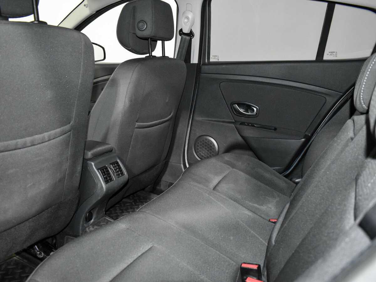 Купить Renault Megane с пробегом. Фото: #12