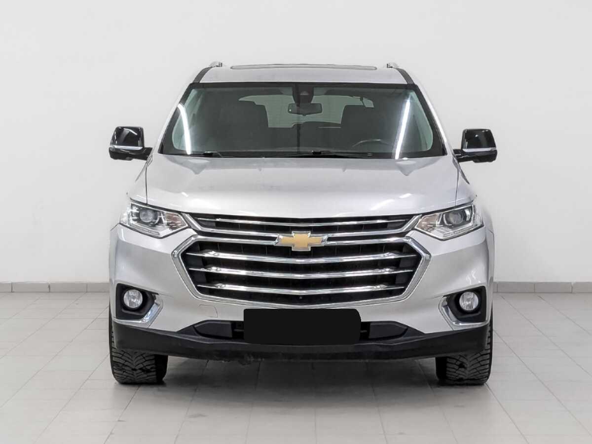 Купить Chevrolet Traverse с пробегом. Фото: #1