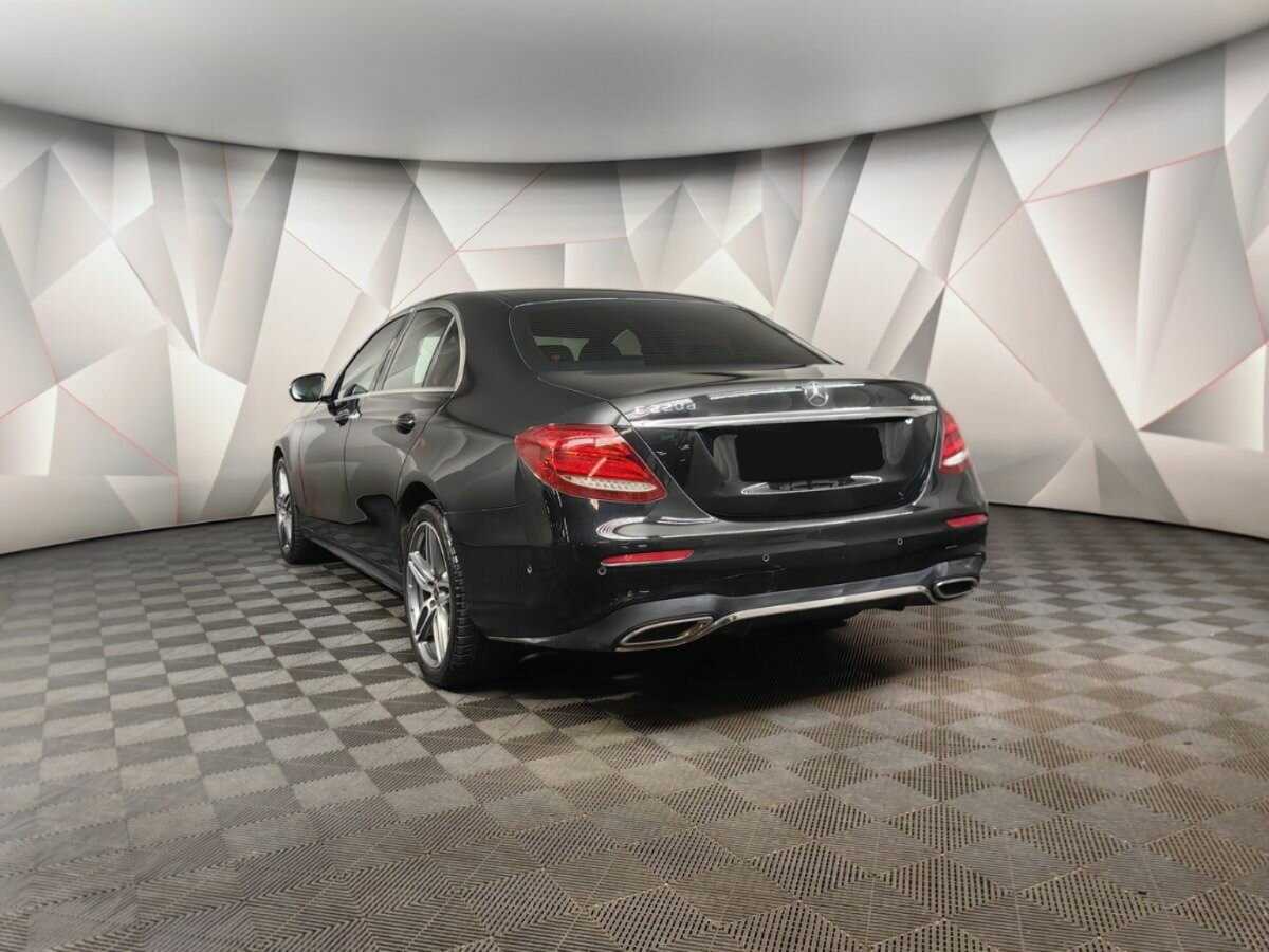Купить Mercedes-Benz E-Класс с пробегом. Фото: #3
