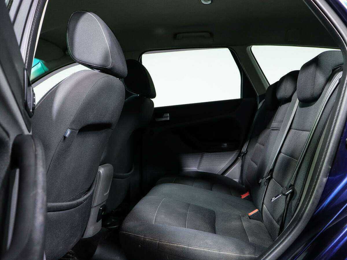 Купить Ford Focus с пробегом. Фото: #7