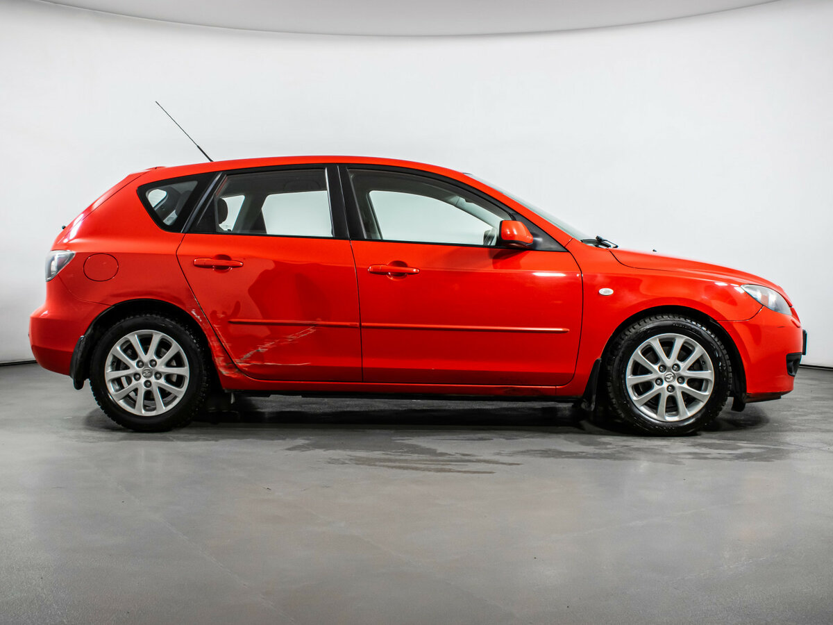 Купить Mazda 3 с пробегом. Фото: #3