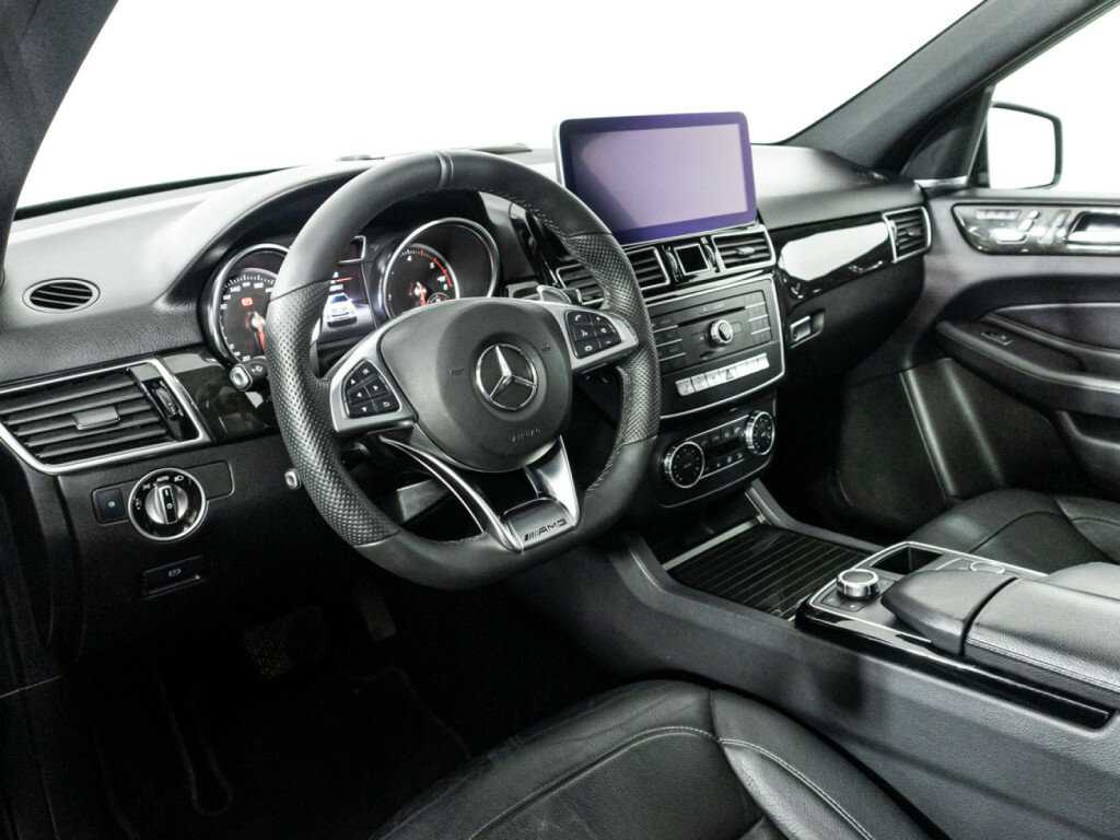 Купить Mercedes-Benz GLE с пробегом. Фото: #10