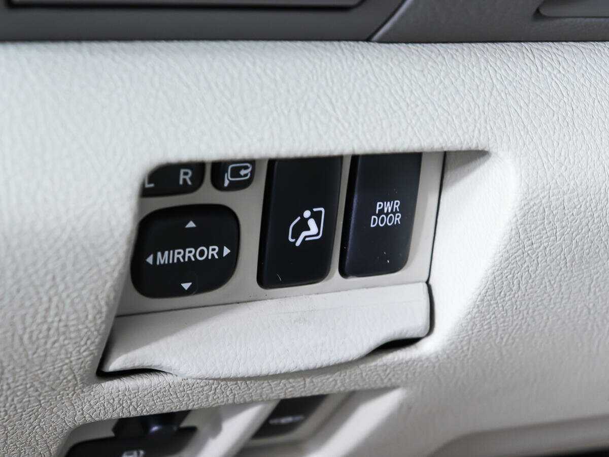 Купить Lexus RX с пробегом. Фото: #19