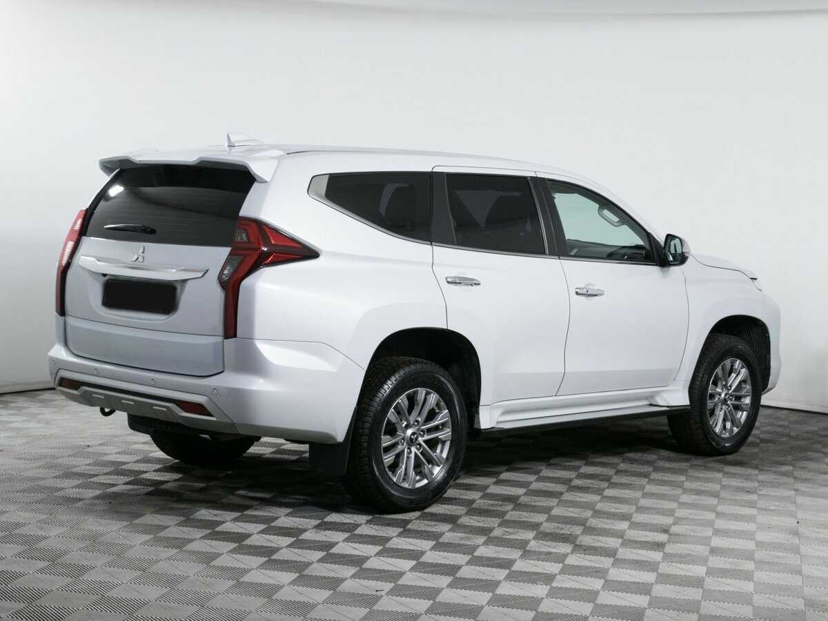 Купить Mitsubishi Pajero Sport с пробегом. Фото: #3