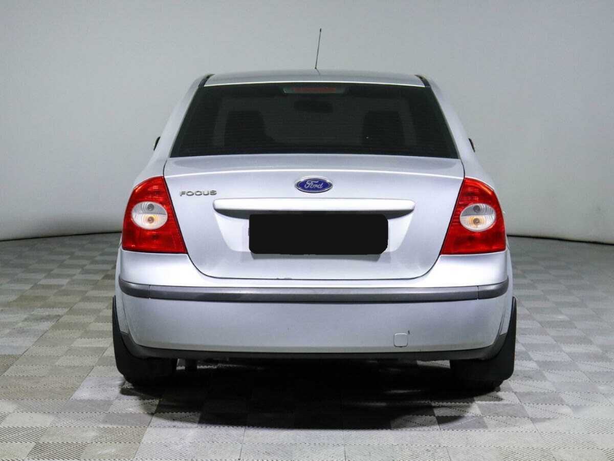 Купить Ford Focus с пробегом. Фото: #4