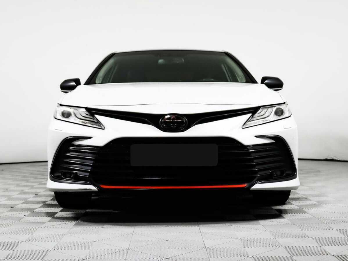 Купить Toyota Camry с пробегом. Фото: #1