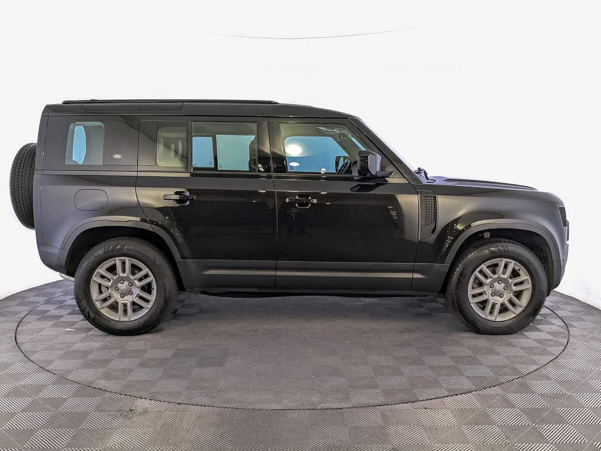 Купить Land Rover Defender с пробегом. Фото: #3
