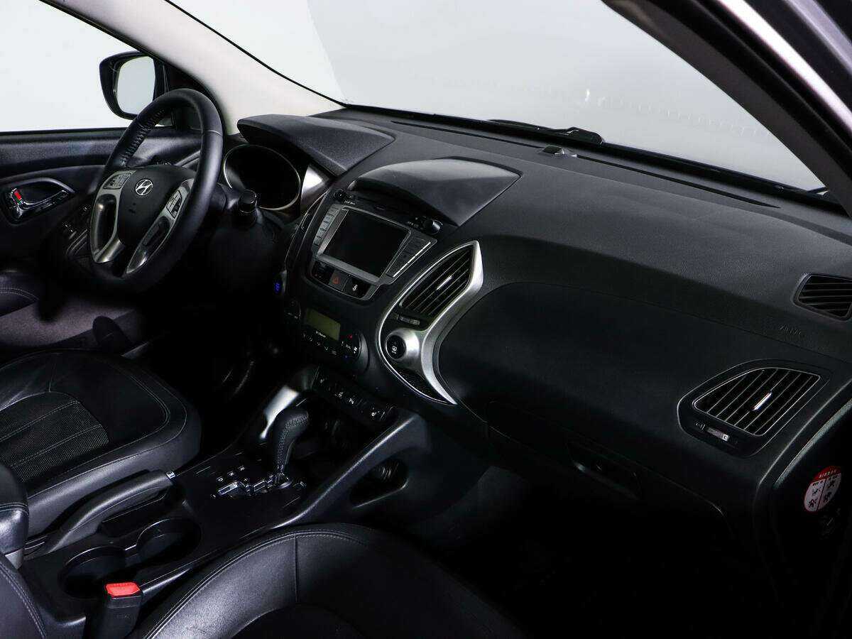 Купить Hyundai ix35 с пробегом. Фото: #8