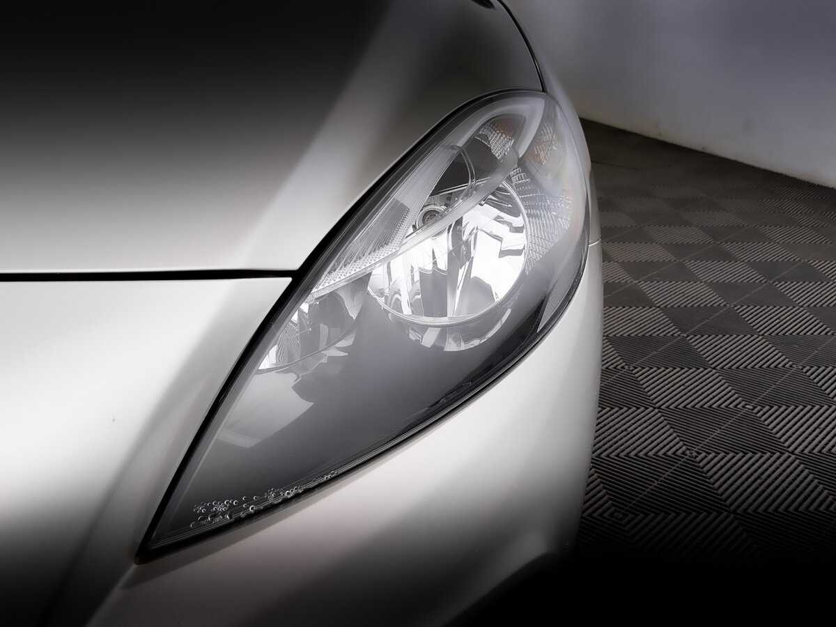Купить Volvo V40 с пробегом. Фото: #16