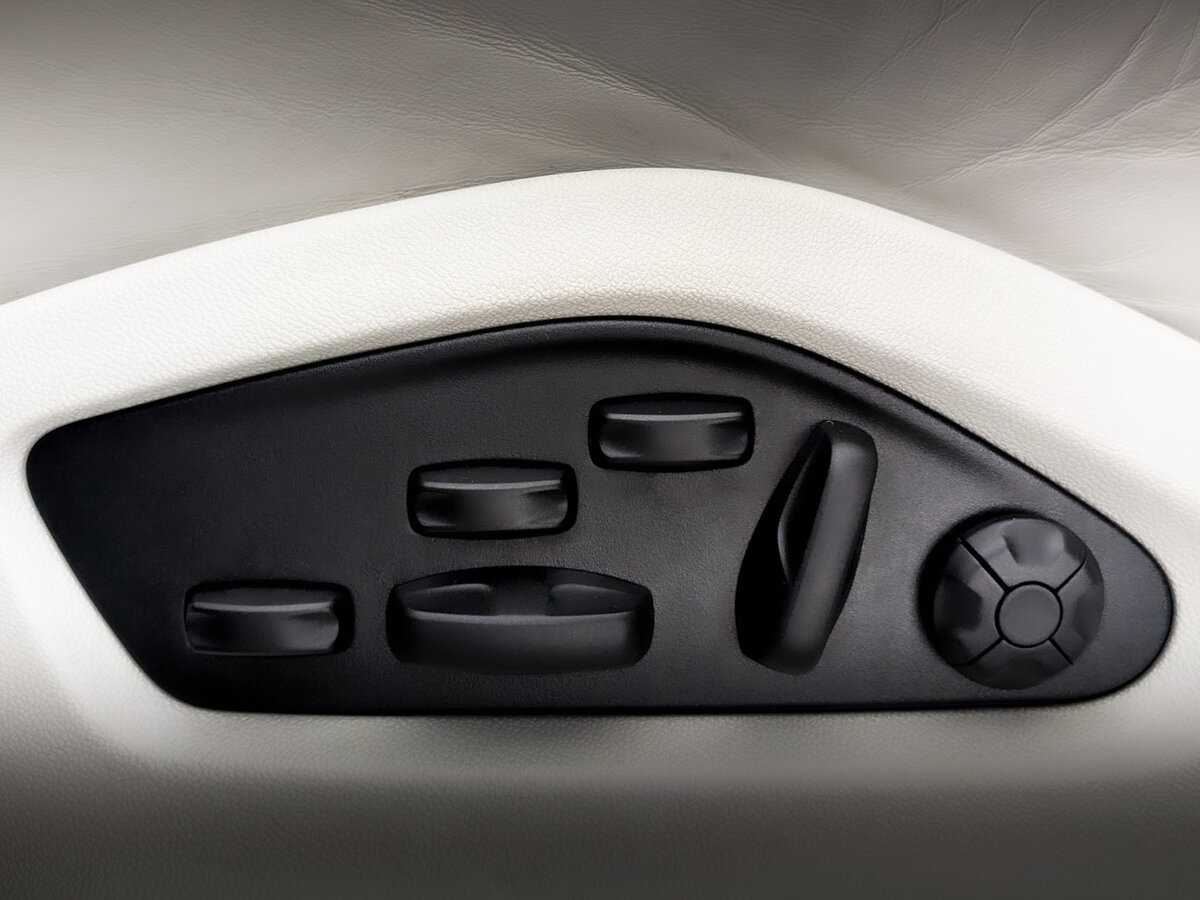 Купить Porsche Cayenne с пробегом. Фото: #20