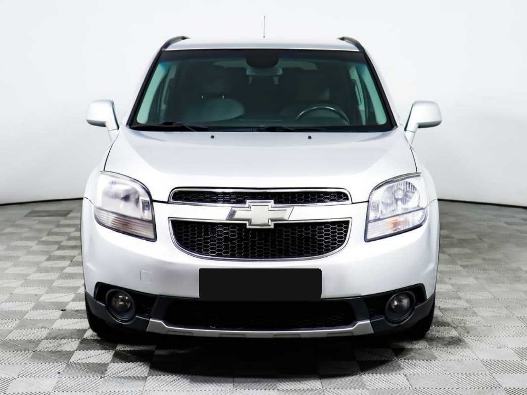 Купить Chevrolet Orlando с пробегом. Фото: #1