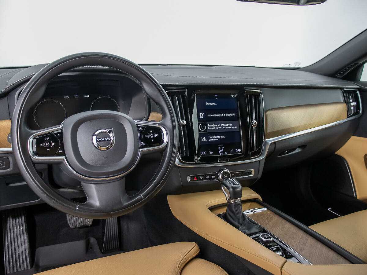 Купить Volvo S90 с пробегом. Фото: #12