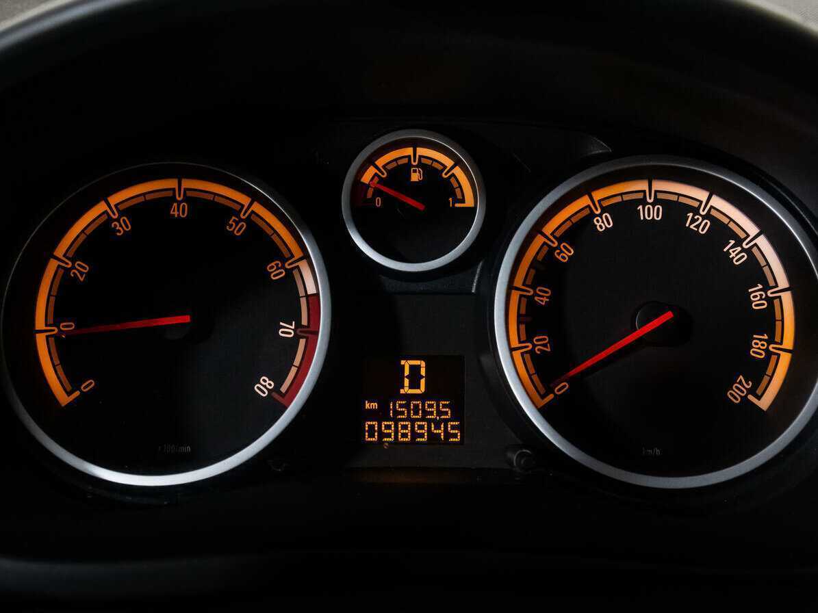 Купить Opel Corsa с пробегом. Фото: #15