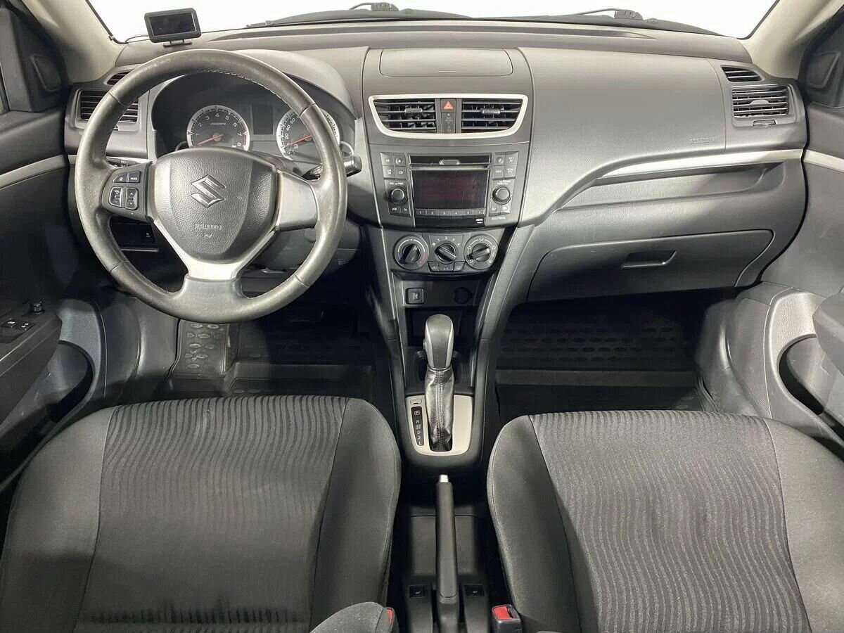 Купить Suzuki Swift с пробегом. Фото: #8