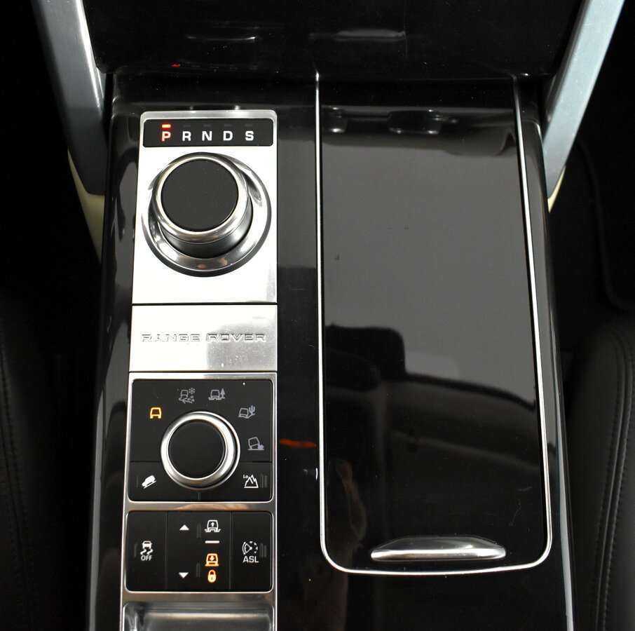 Купить Land Rover Range Rover с пробегом. Фото: #14
