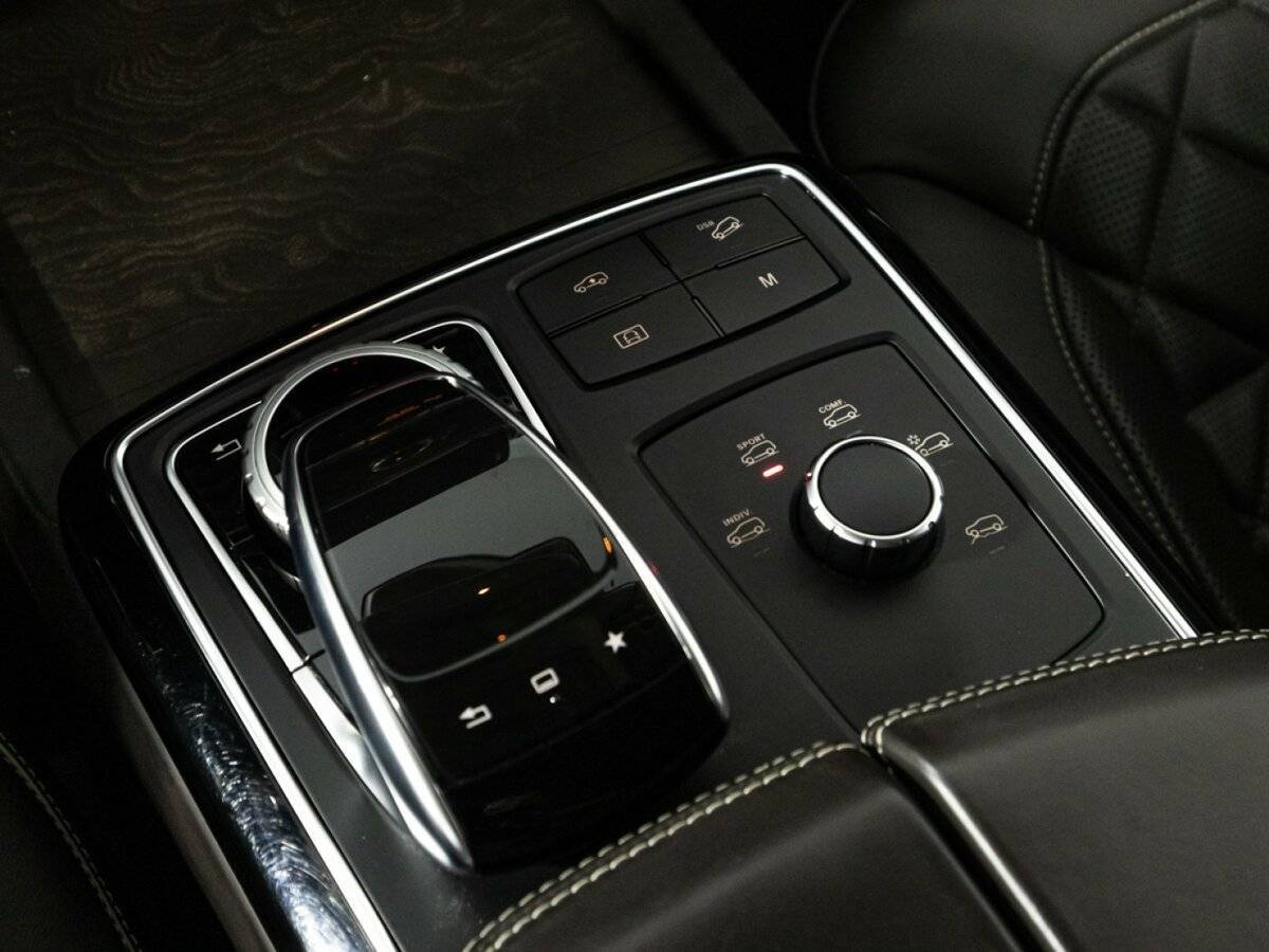 Купить Mercedes-Benz GLE с пробегом. Фото: #23
