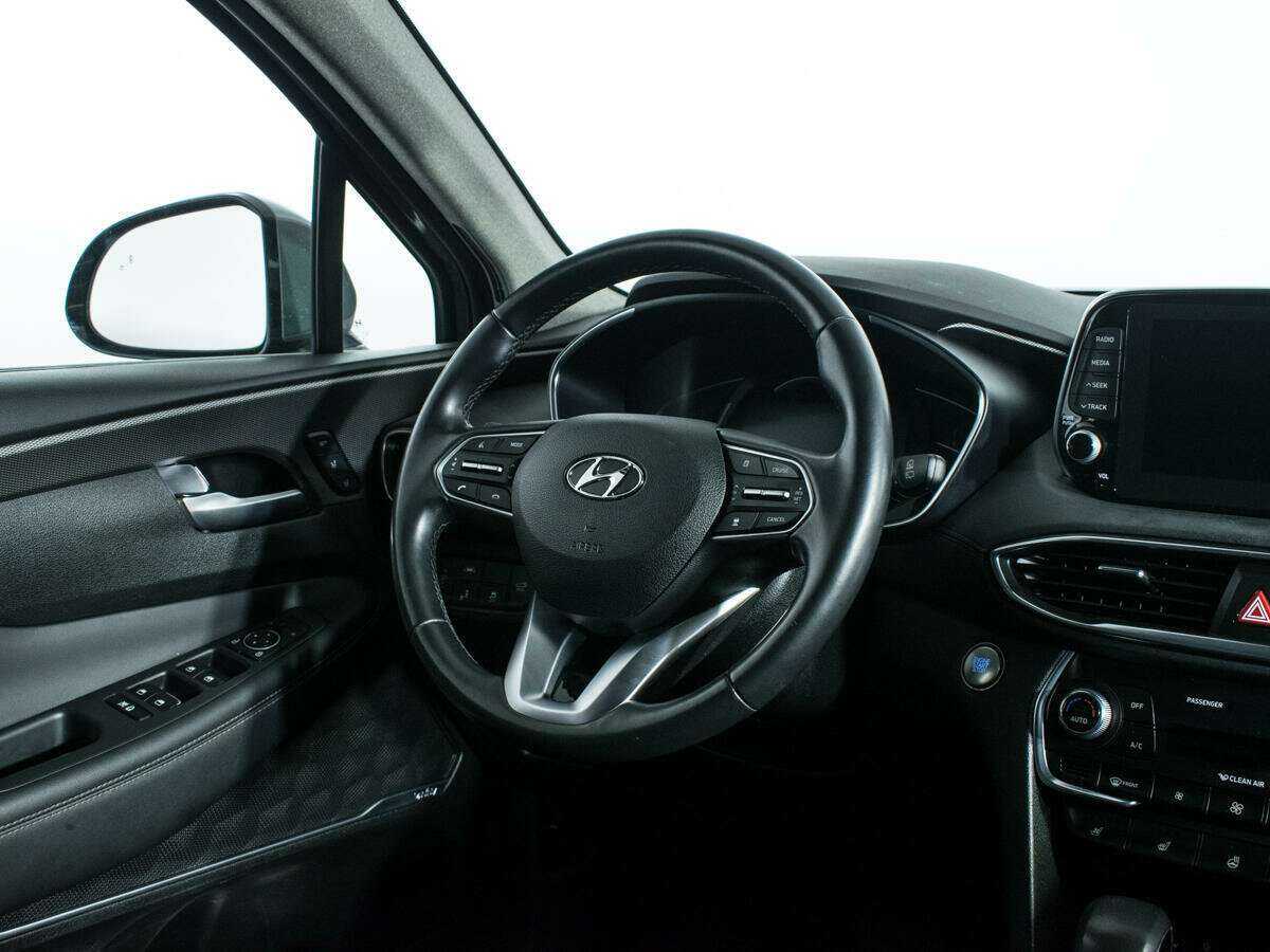 Купить Hyundai Santa Fe с пробегом. Фото: #12