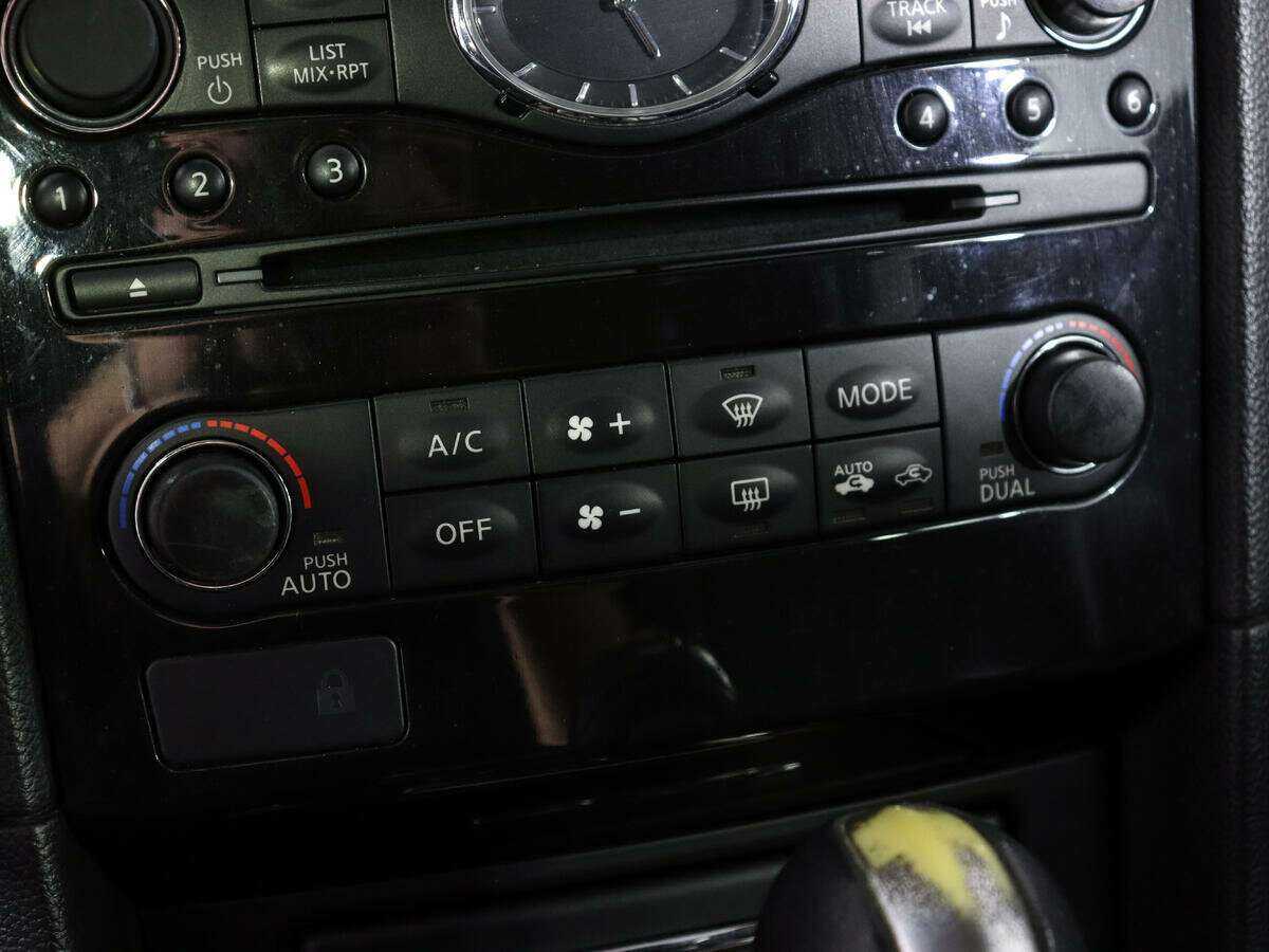 Купить Infiniti FX с пробегом. Фото: #26