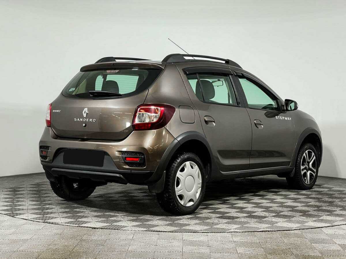 Купить Renault Sandero с пробегом. Фото: #4