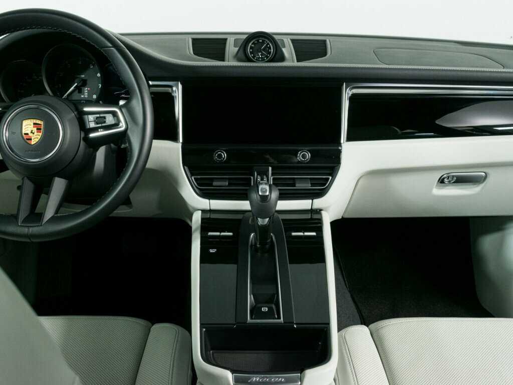 Купить Porsche Macan с пробегом. Фото: #9