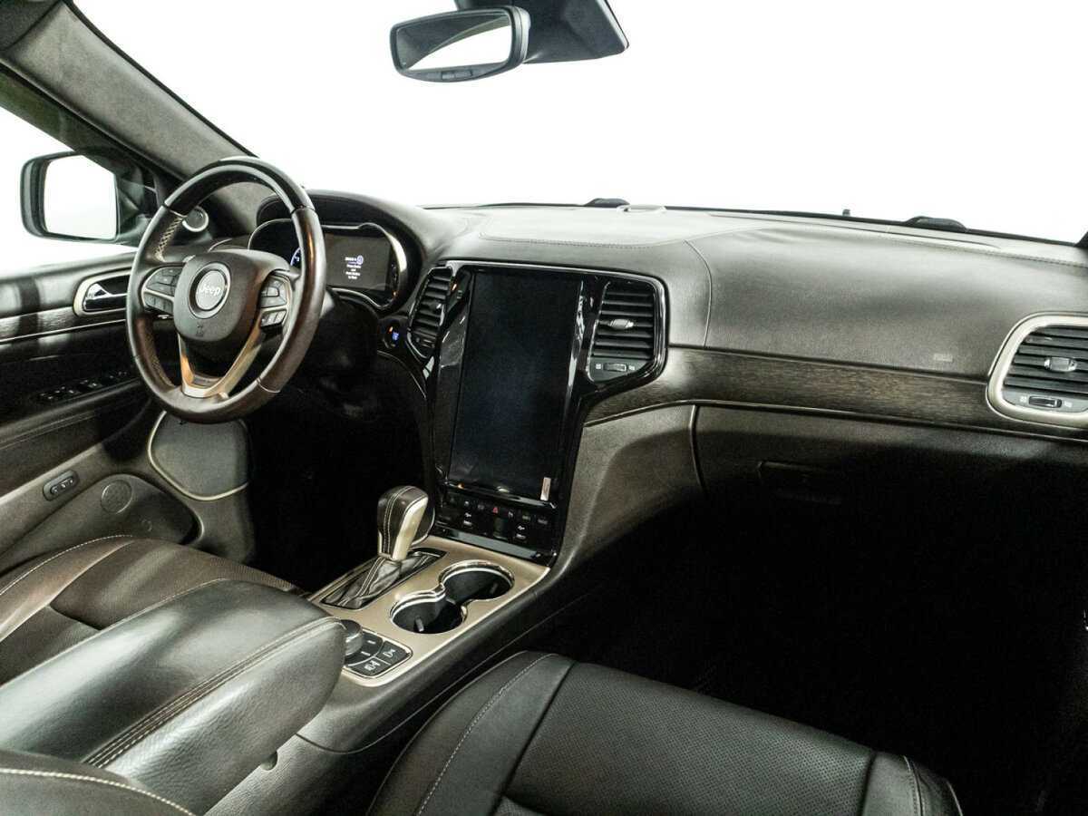 Купить Jeep Grand Cherokee с пробегом. Фото: #8
