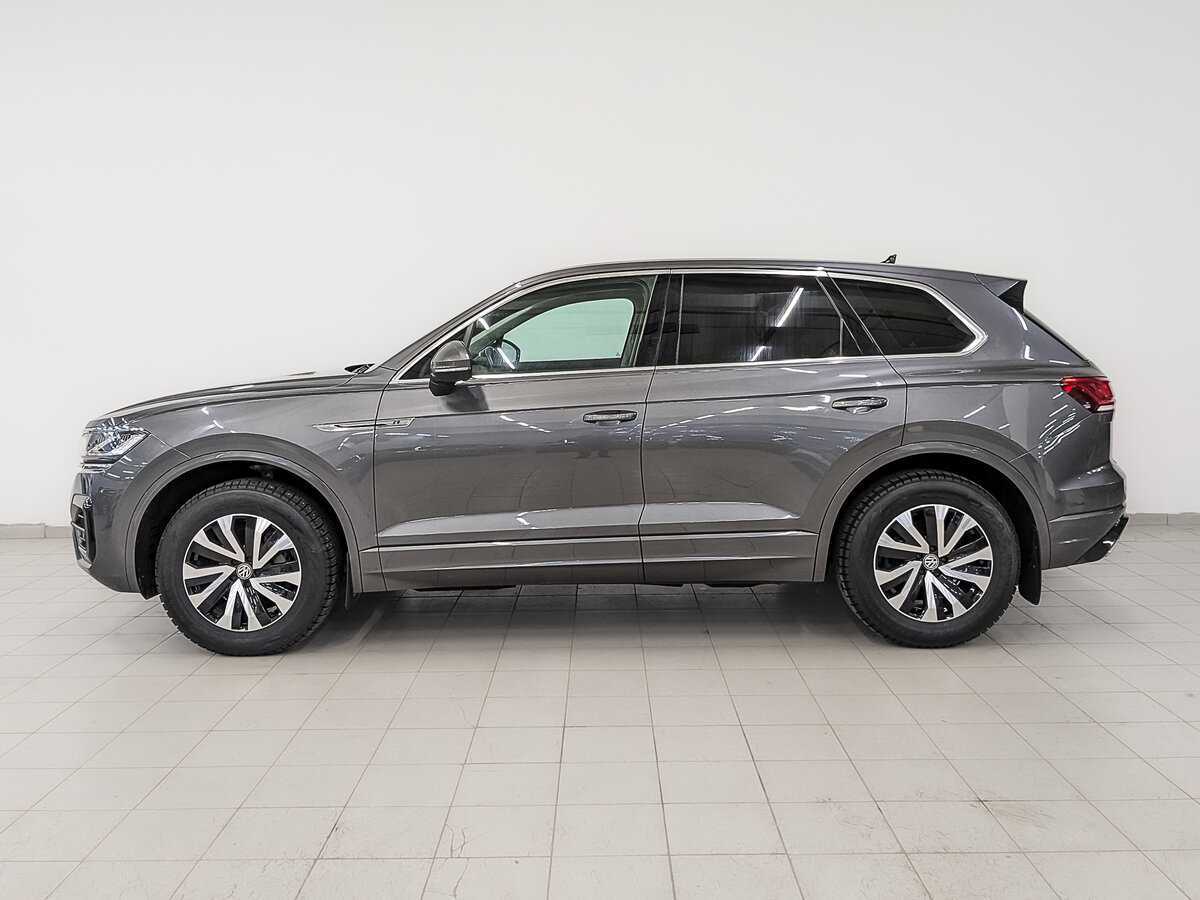 Купить Volkswagen Touareg с пробегом. Фото: #7