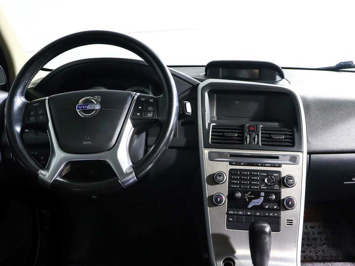 Купить Volvo XC60 с пробегом. Фото: #9