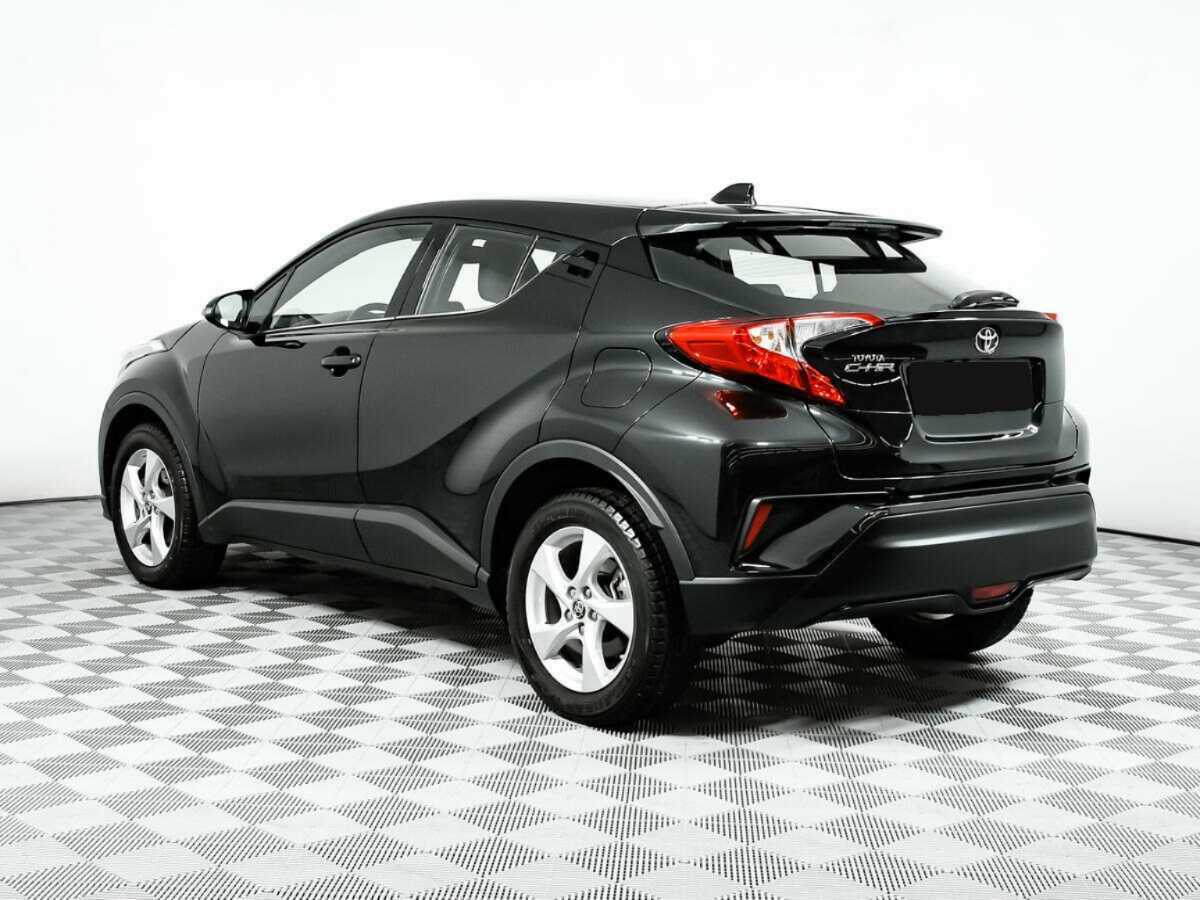 Купить Toyota C-HR с пробегом. Фото: #6
