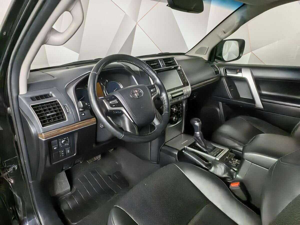 Купить Toyota Land Cruiser Prado с пробегом. Фото: #11