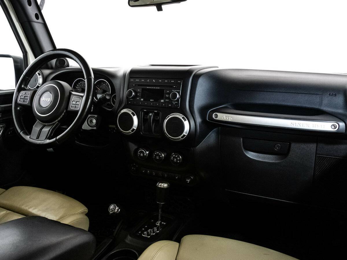 Купить Jeep Wrangler с пробегом. Фото: #10