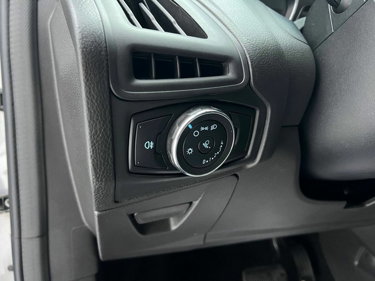 Купить Ford Focus с пробегом. Фото: #14