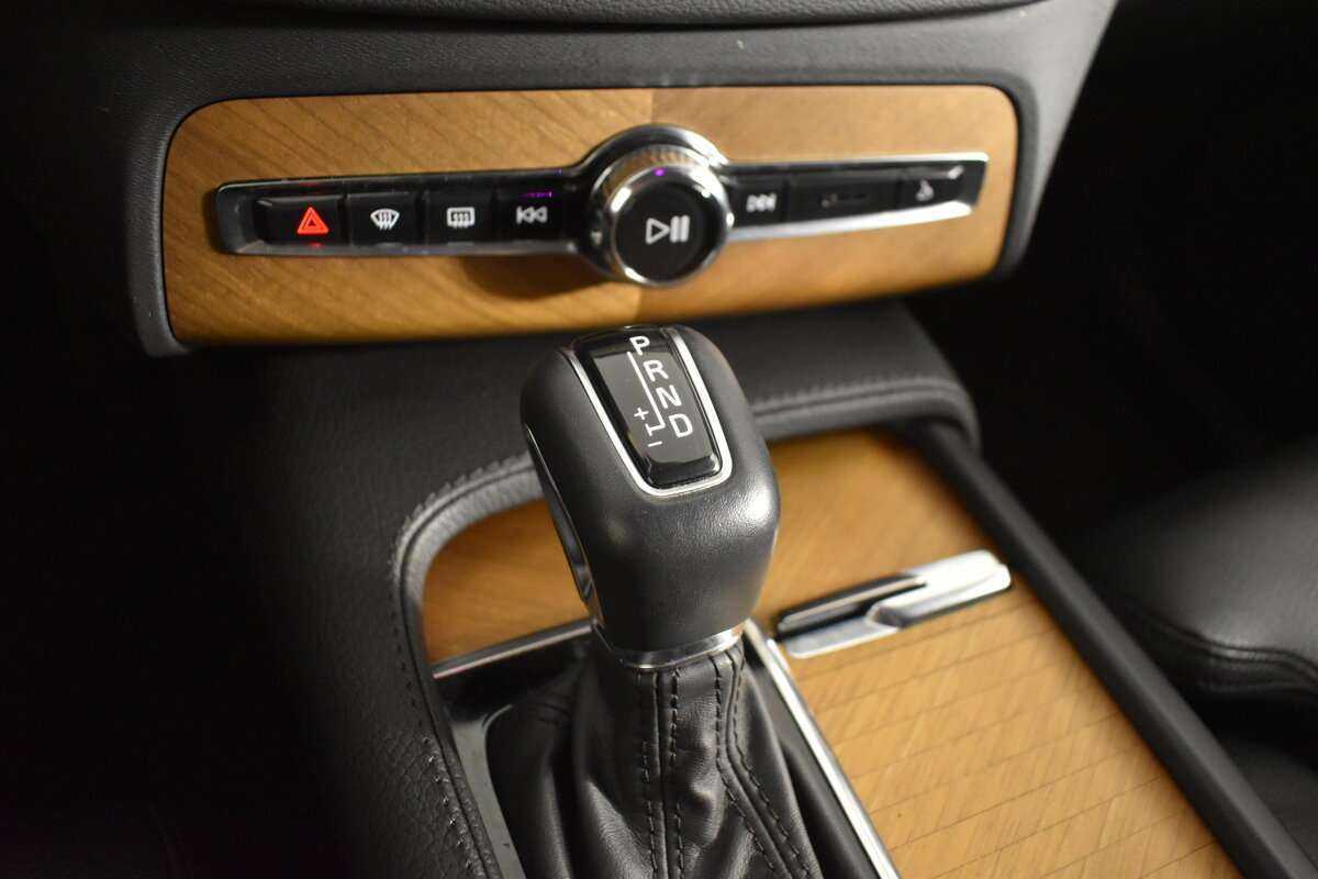 Купить Volvo XC90 с пробегом. Фото: #19