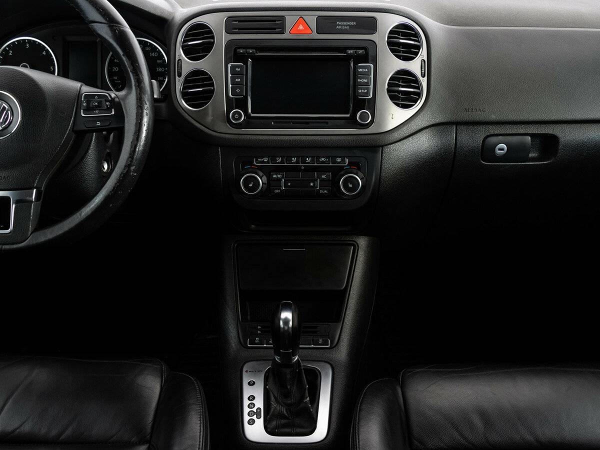 Купить Volkswagen Tiguan с пробегом. Фото: #10