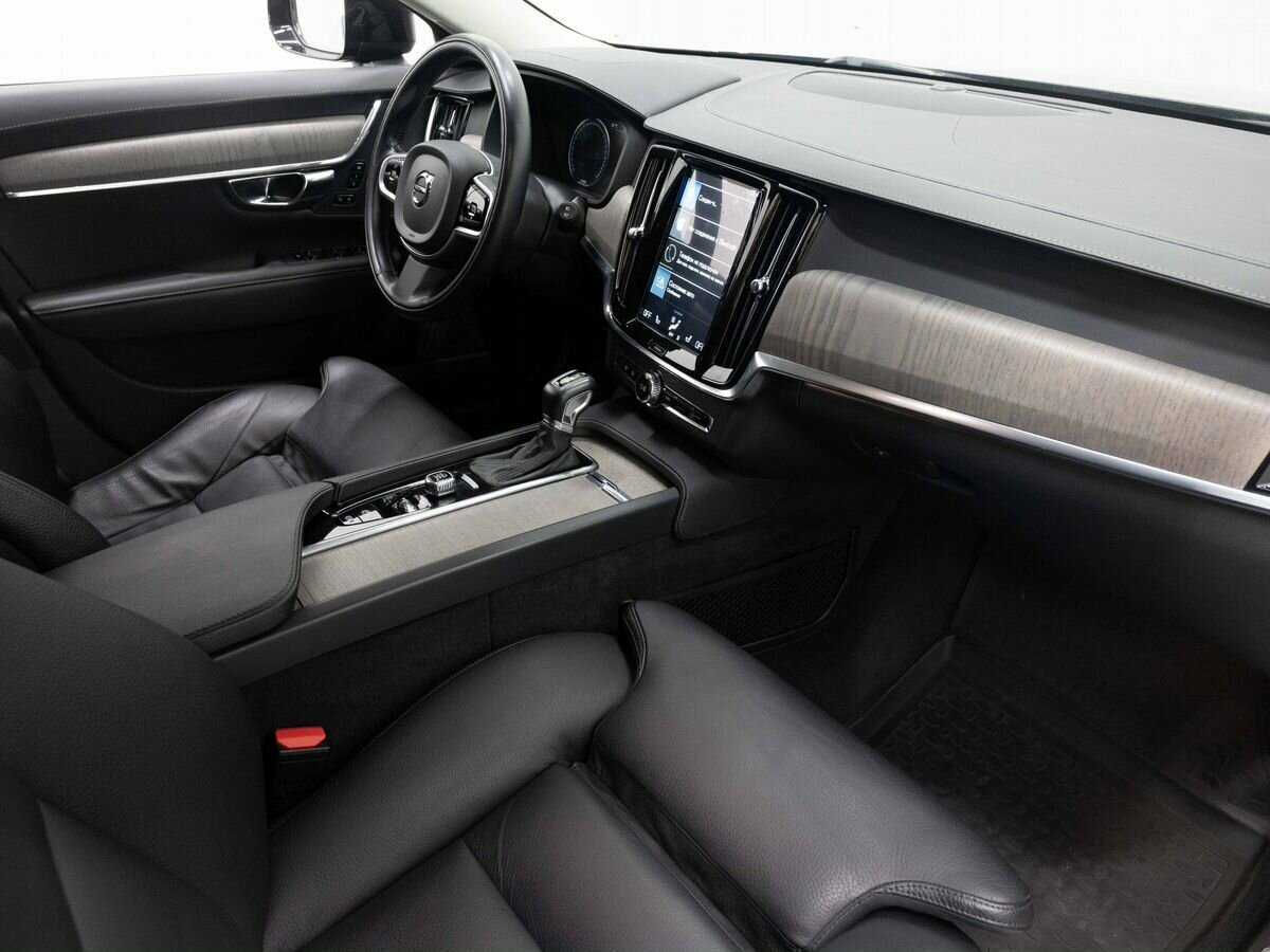 Купить Volvo V90 Cross Country с пробегом. Фото: #11