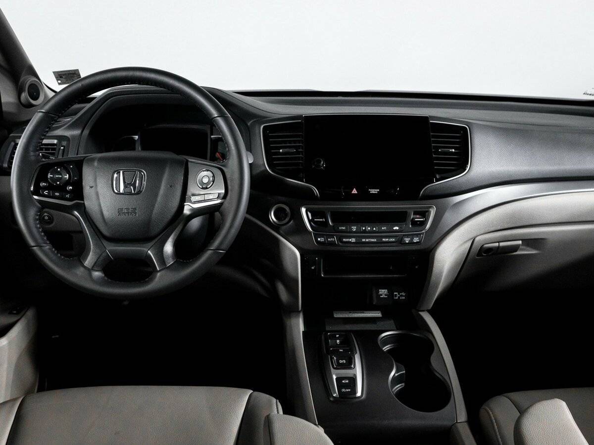 Купить Honda Pilot с пробегом. Фото: #11