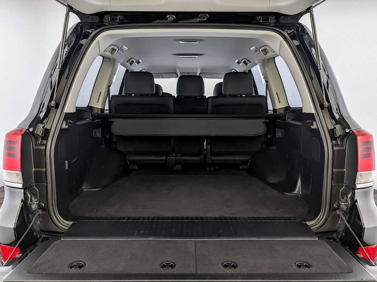 Купить Toyota Land Cruiser с пробегом. Фото: #9