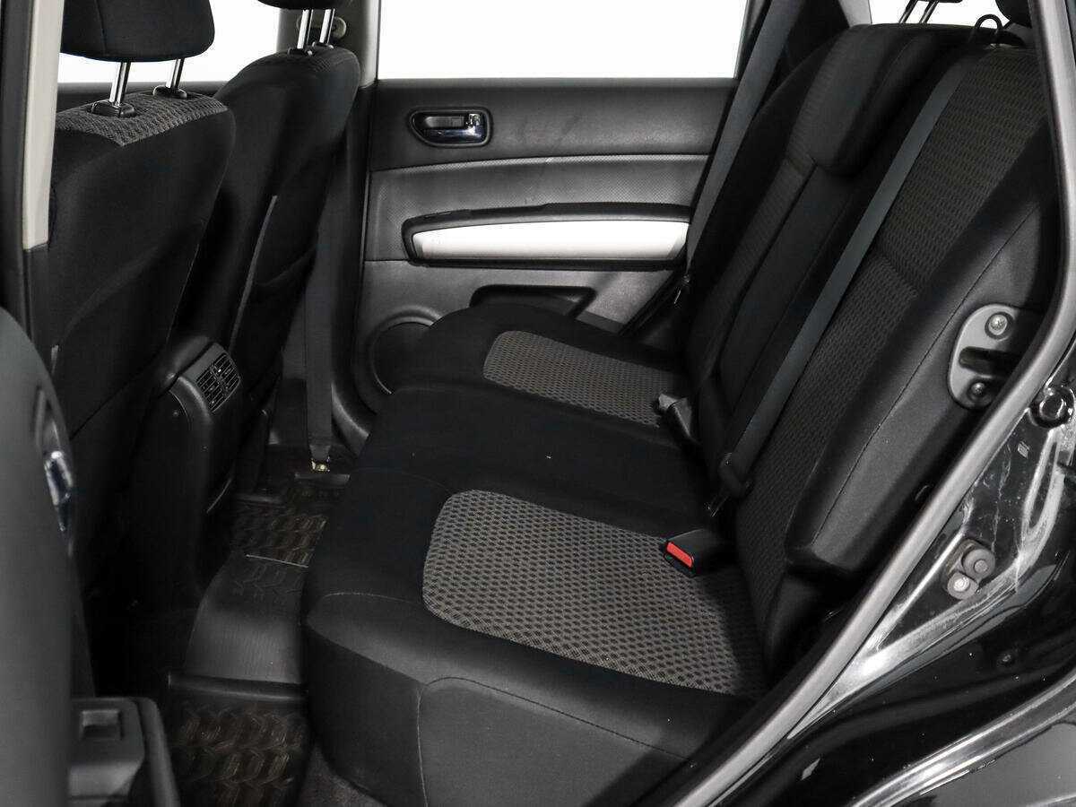 Купить Nissan X-Trail с пробегом. Фото: #9