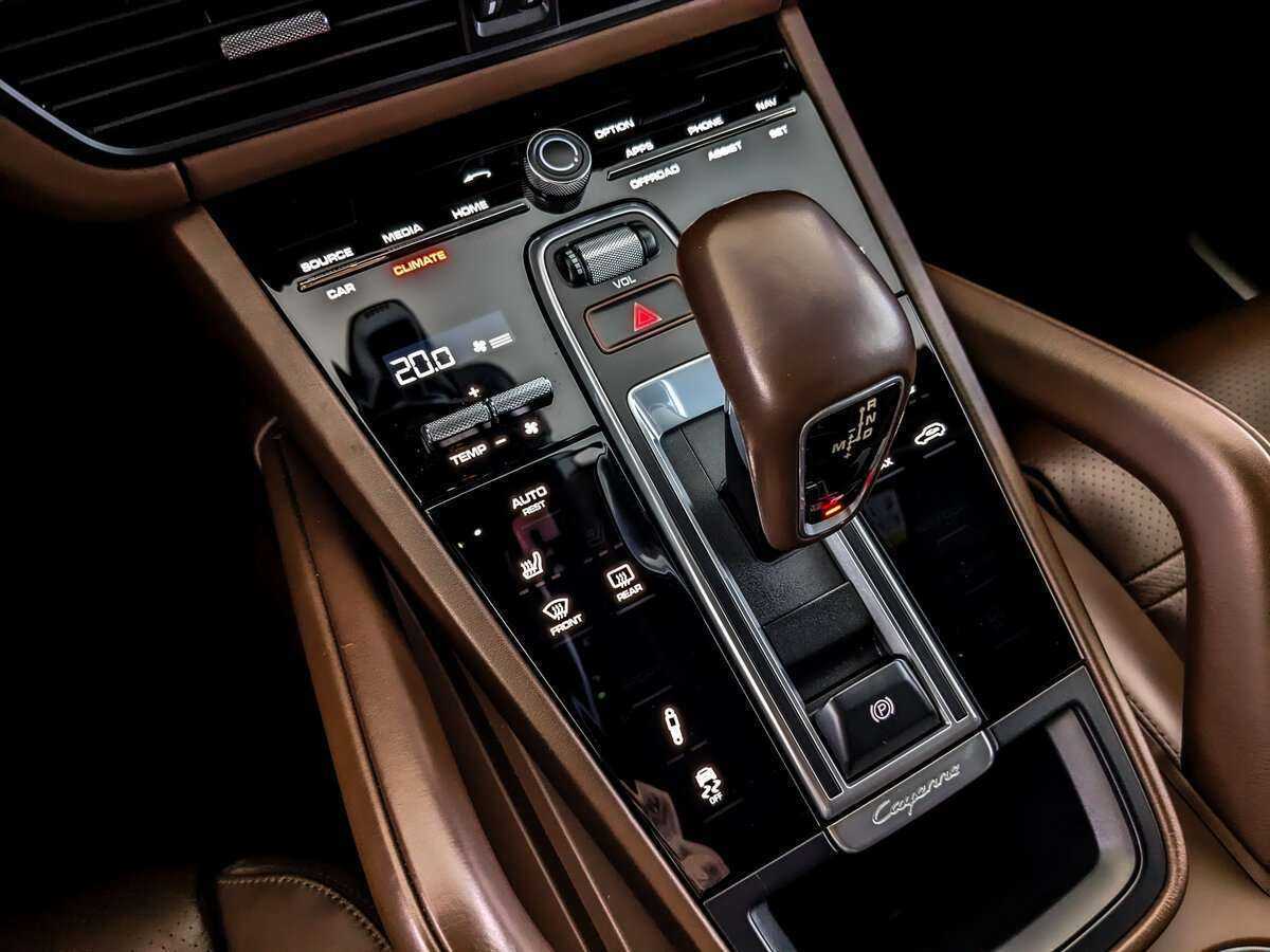 Купить Porsche Cayenne с пробегом. Фото: #19