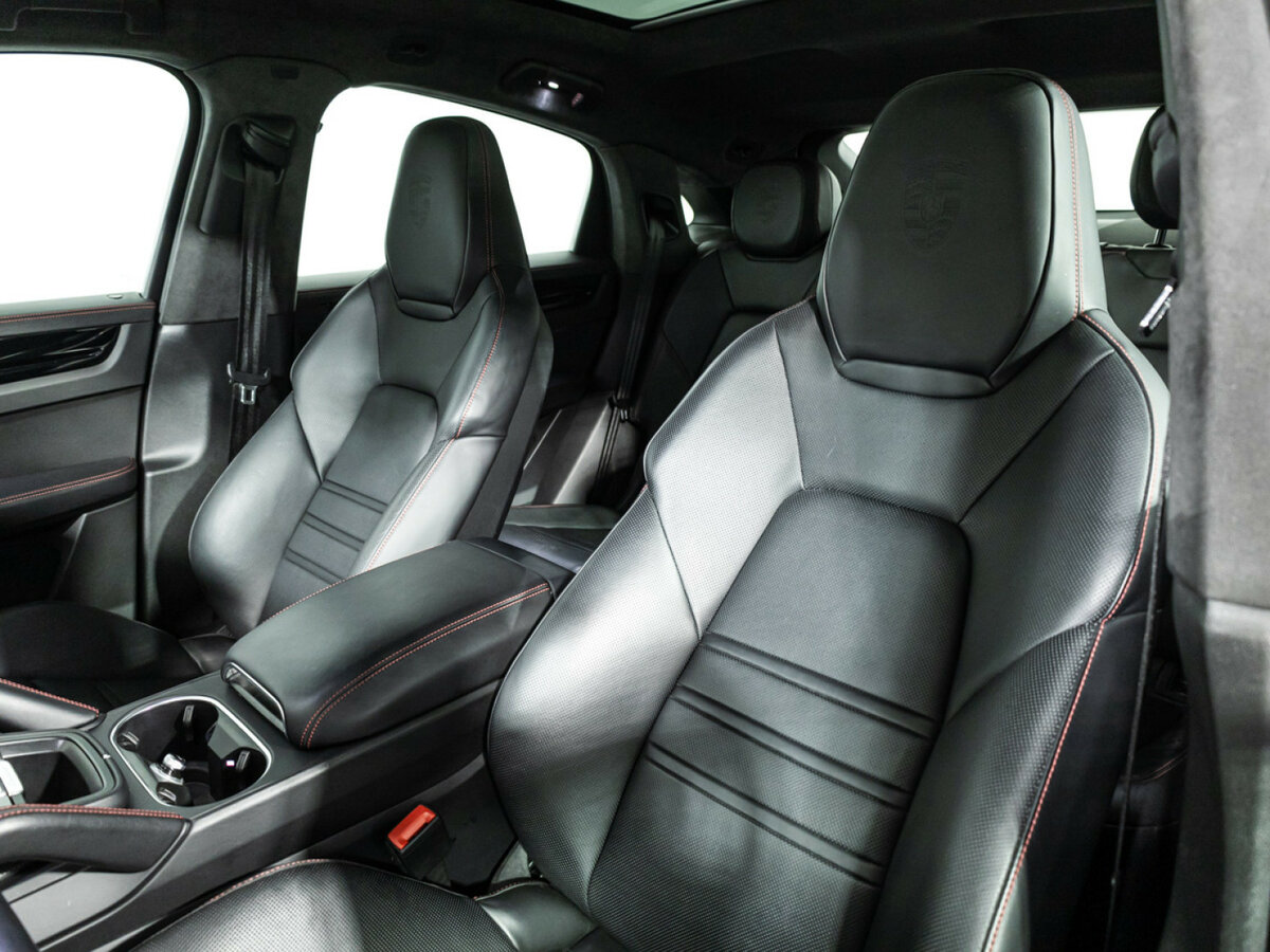 Купить Porsche Cayenne с пробегом. Фото: #21