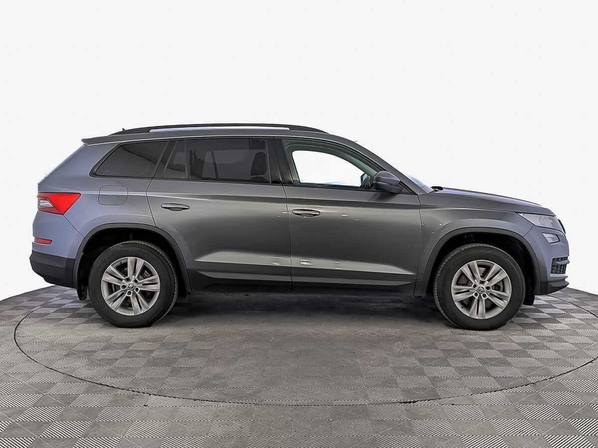 Купить Skoda Kodiaq с пробегом. Фото: #3