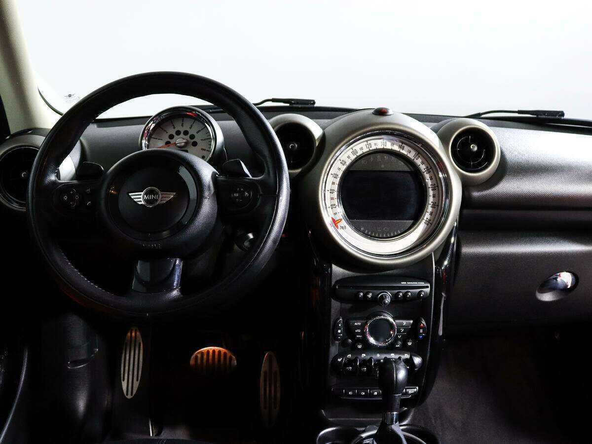Купить Mini Countryman с пробегом. Фото: #9