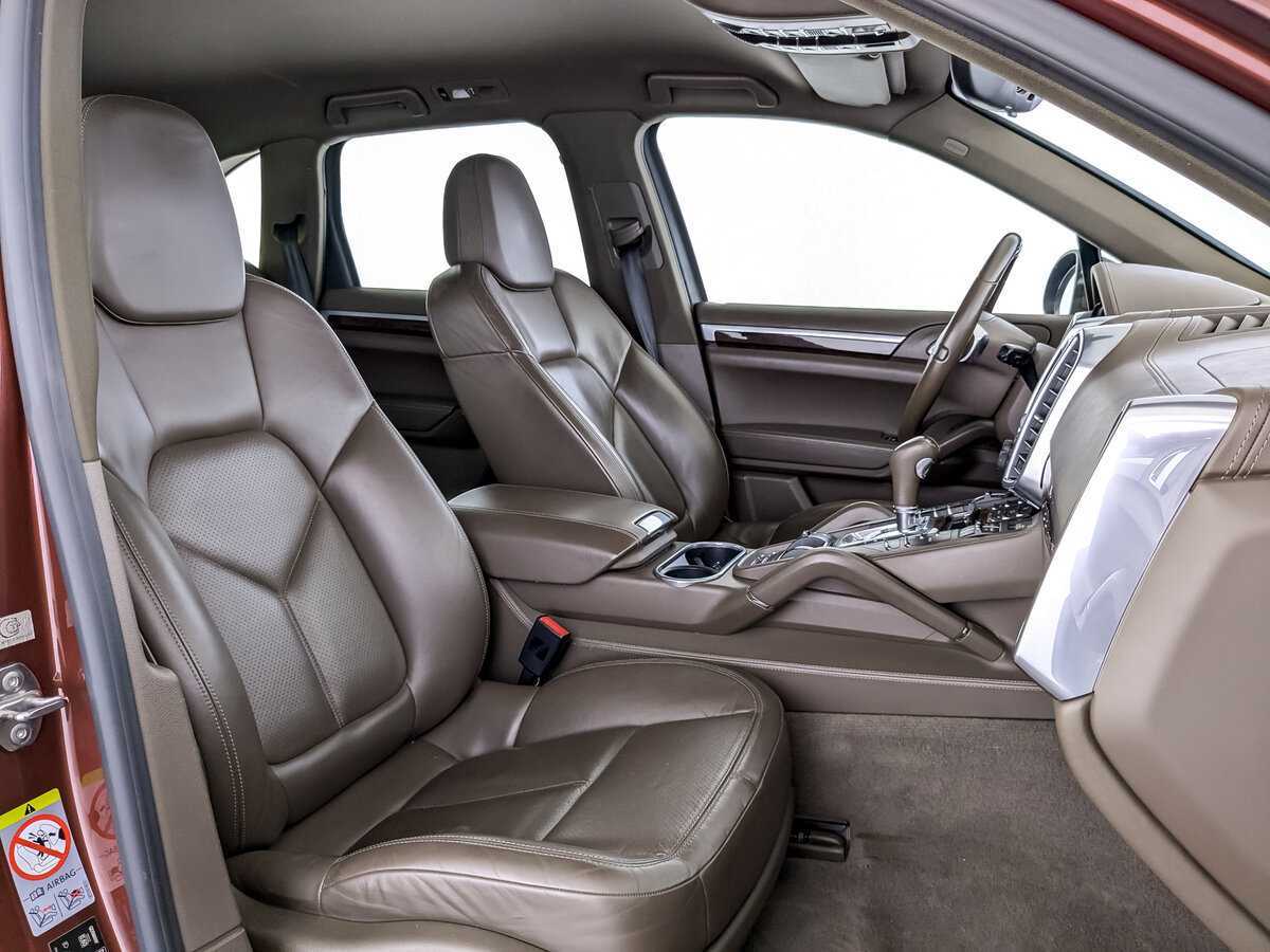 Купить Porsche Cayenne с пробегом. Фото: #21