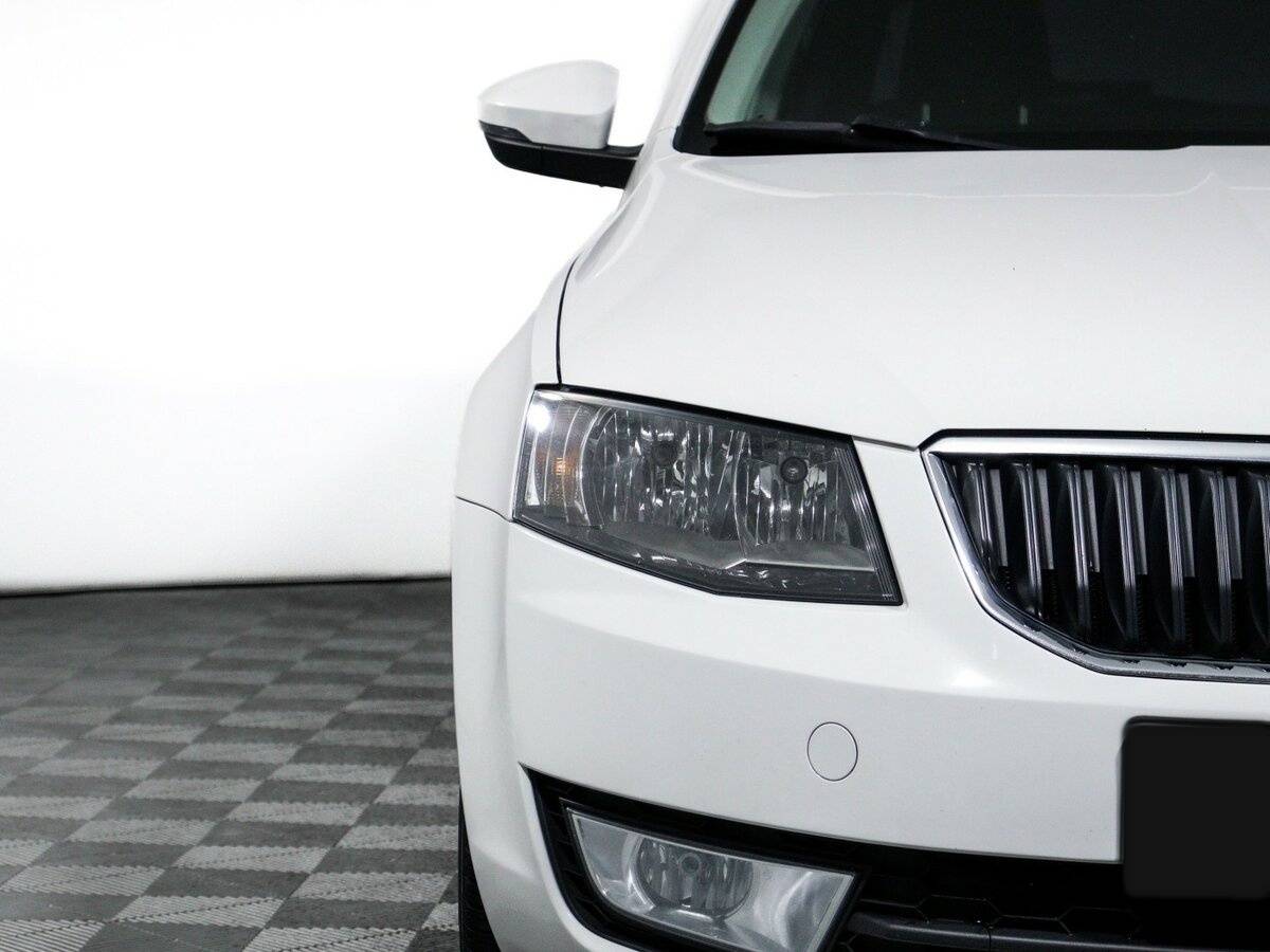Купить Skoda Octavia с пробегом. Фото: #17