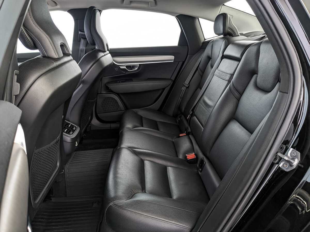 Купить Volvo S90 с пробегом. Фото: #13