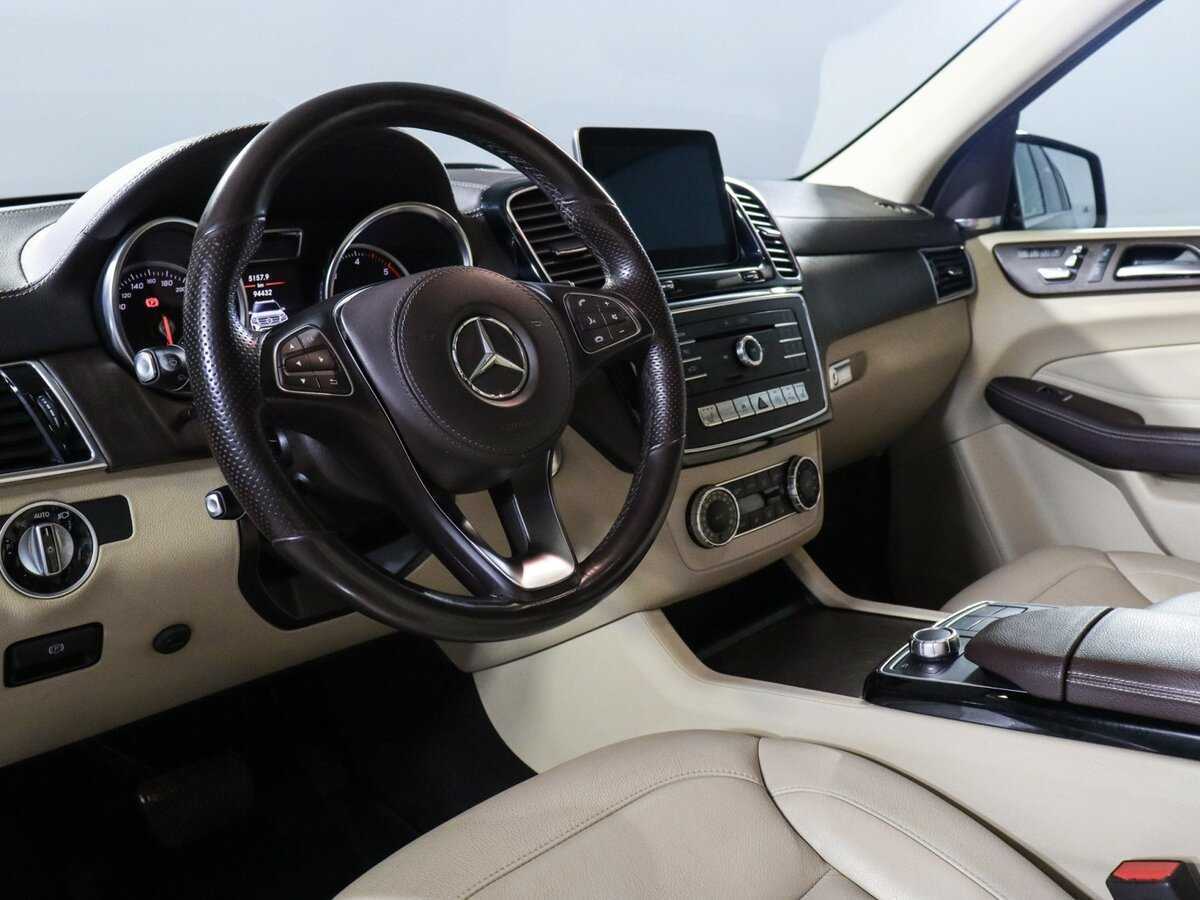 Купить Mercedes-Benz GLS с пробегом. Фото: #13