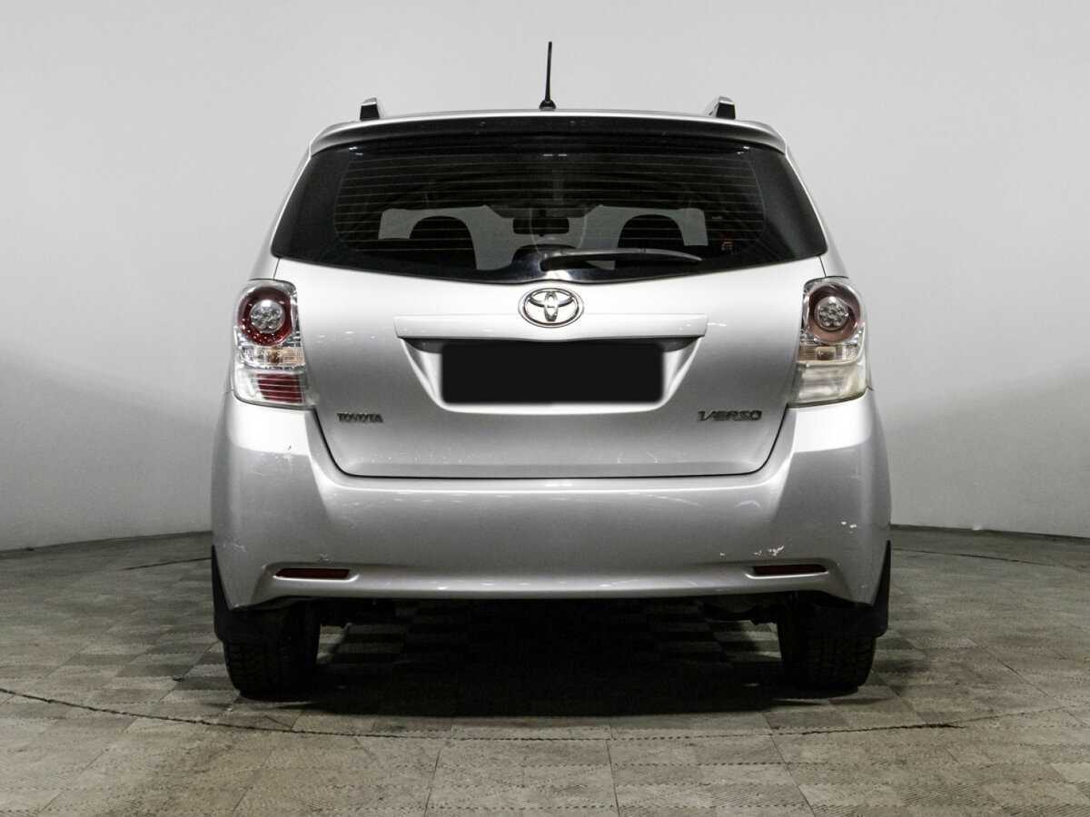 Купить Toyota Verso с пробегом. Фото: #5