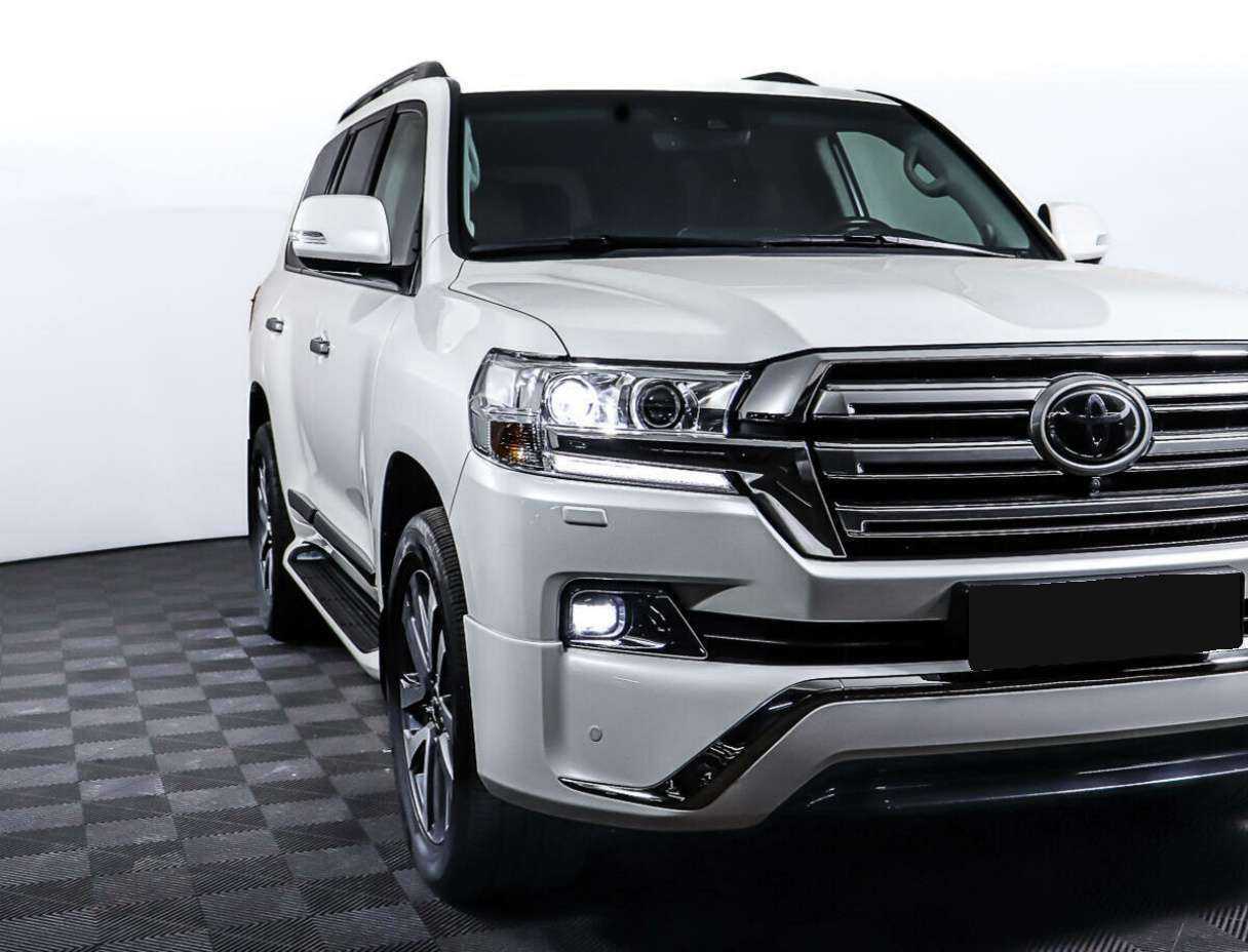 Купить Toyota Land Cruiser с пробегом. Фото: #22