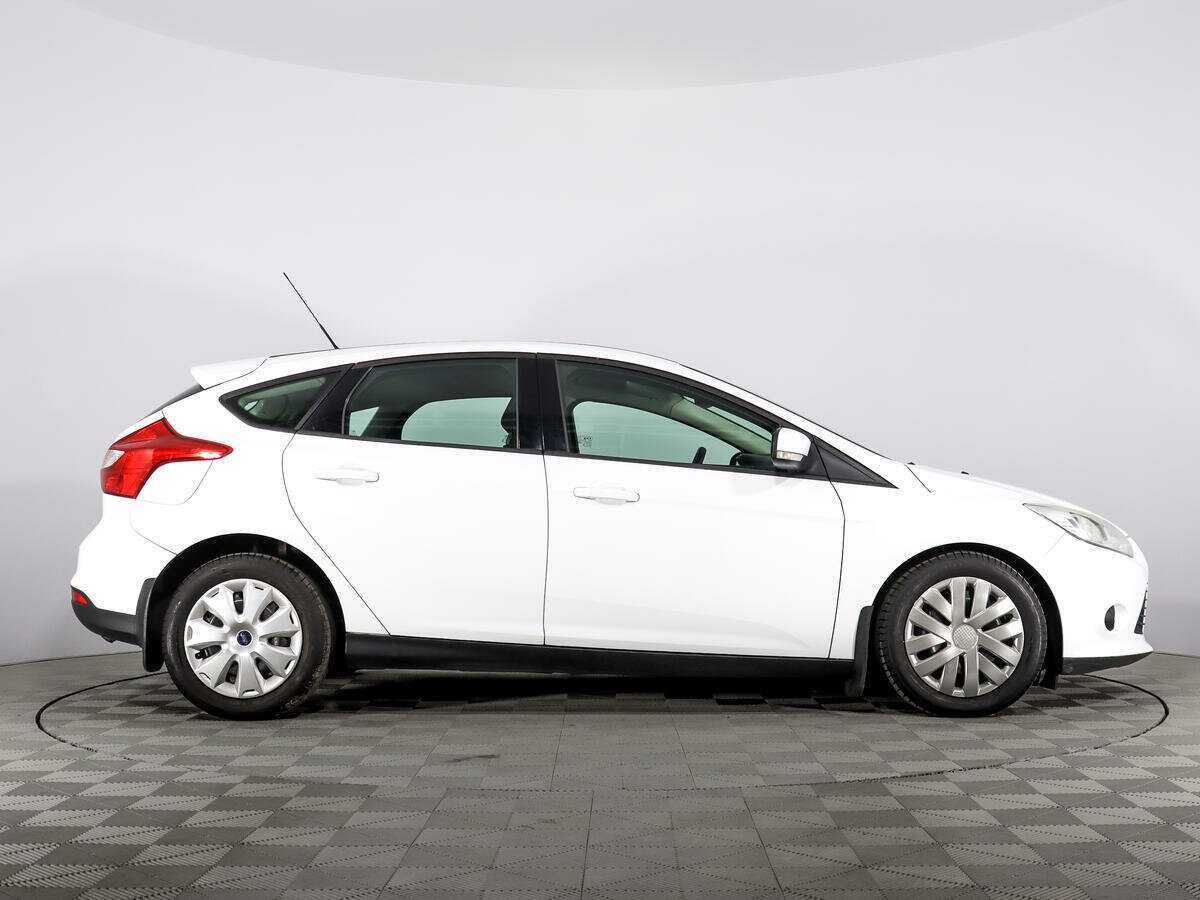 Купить Ford Focus с пробегом. Фото: #3